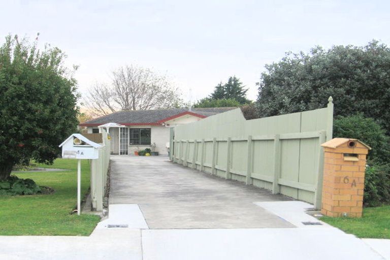 Photo of property in 6a Chester Street, Taradale, Napier, 4112