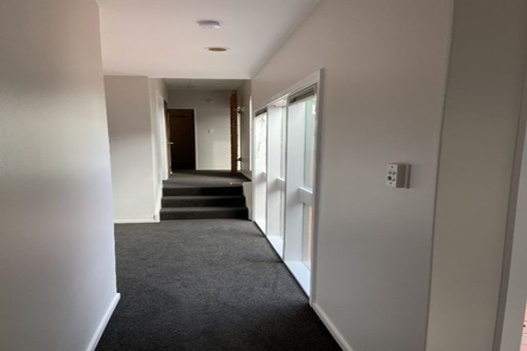 Photo of property in 8 Nagpur Terrace, Broadmeadows, Wellington, 6035