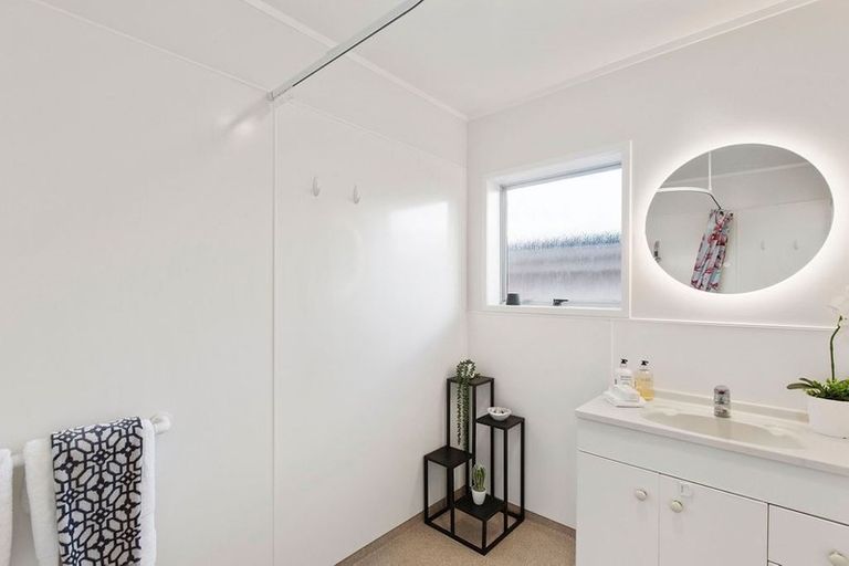 Photo of property in 2/9 Esmonde Road, Takapuna, Auckland, 0622