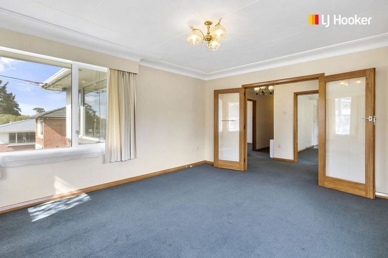 Photo of property in 1 Broomlea Street, Wakari, Dunedin, 9010