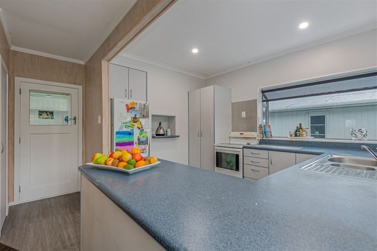 Photo of property in 578 Raumai Road, Bulls, 4894