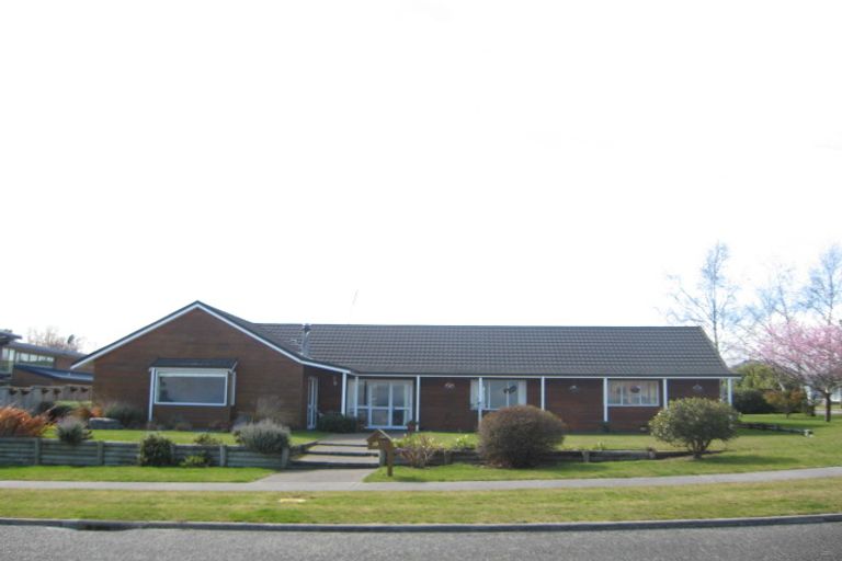 Photo of property in 10 Stanley Street, Wharewaka, Taupo, 3330