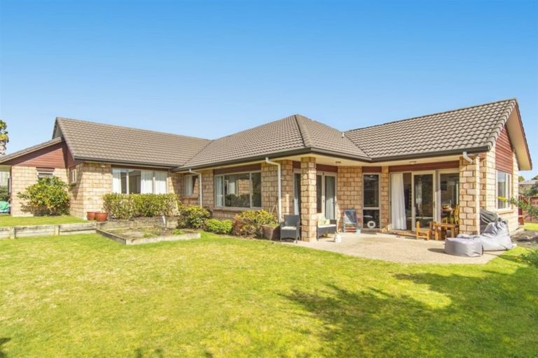Photo of property in 22 Acornia Close, Ohauiti, Tauranga, 3112