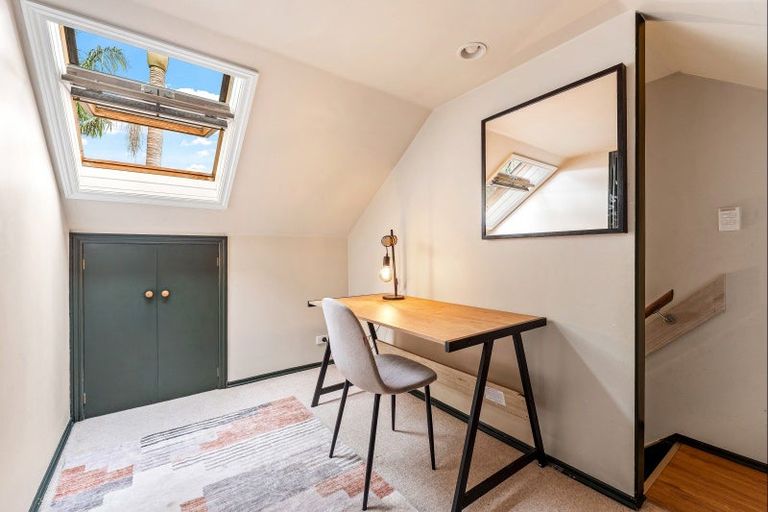 Photo of property in 28 Kaipara Flats Road, Dome Forest, Warkworth, 0981