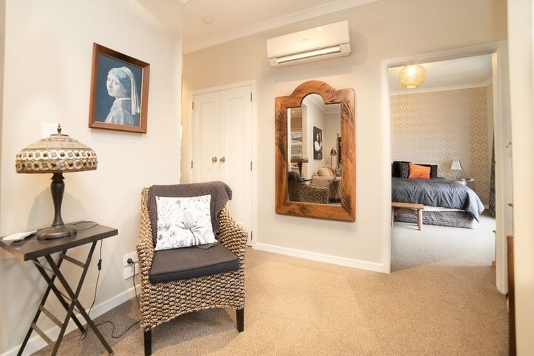 Photo of property in 55 Bowen Street, Cambridge, 3434