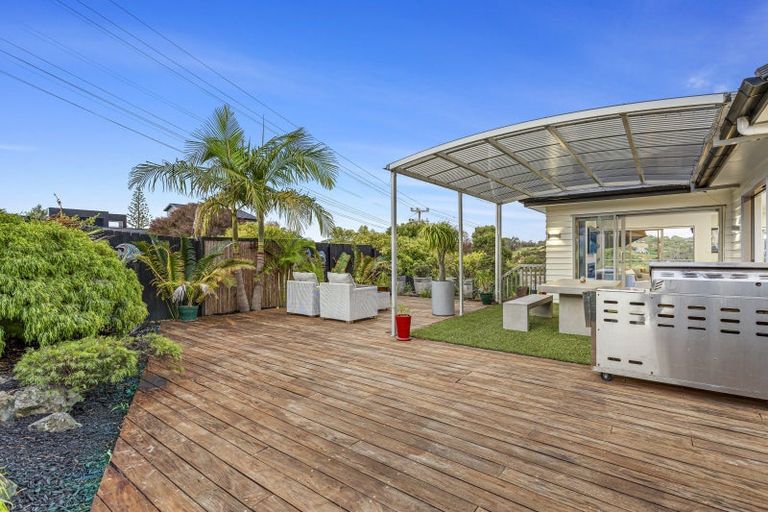 Photo of property in 9 Tauwaka Crescent, Riverhead, 0820