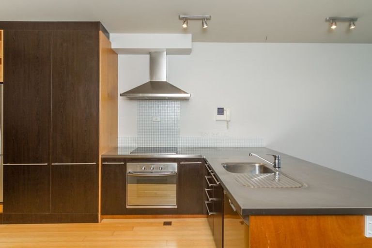 Photo of property in 8/337 Jackson Street, Petone, Lower Hutt, 5012