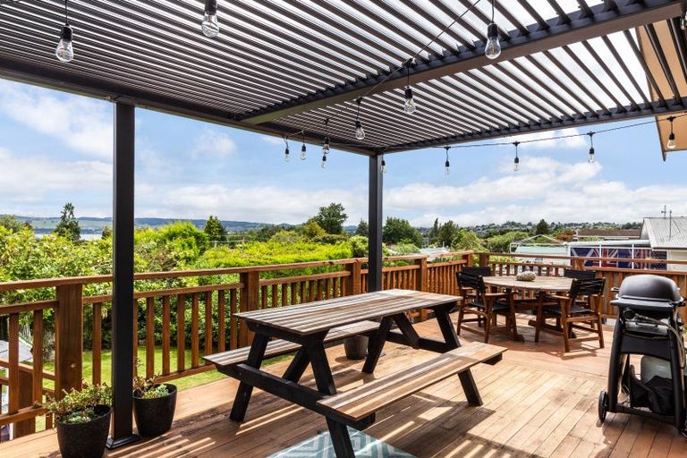 Photo of property in 69 Richmond Avenue, Richmond Heights, Taupo, 3330