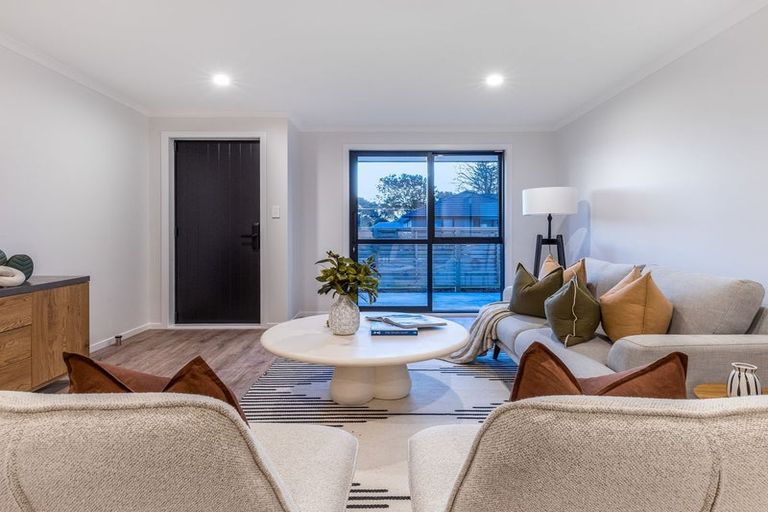 Photo of property in 9 Catherine Lane, Levin, 5510