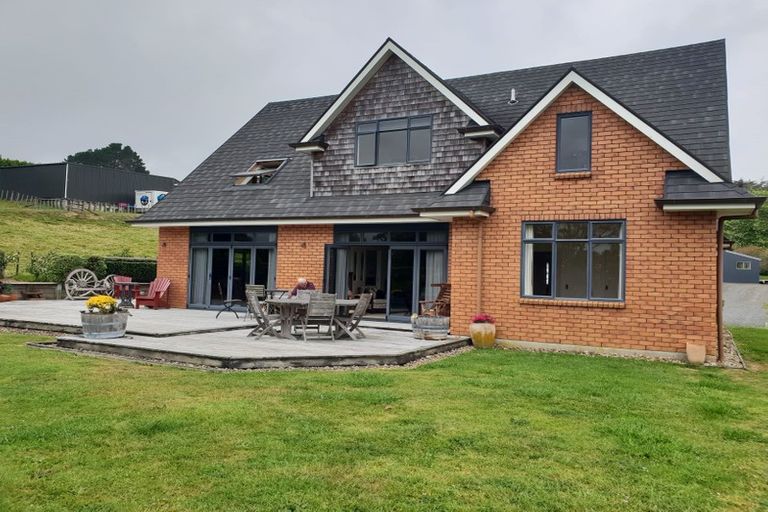 Photo of property in 600 Ponga Road, Opaheke, Papakura, 2584