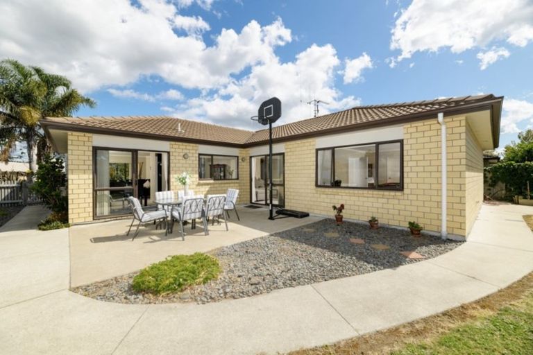 Photo of property in 9 Kereru Place, Pyes Pa, Tauranga, 3112