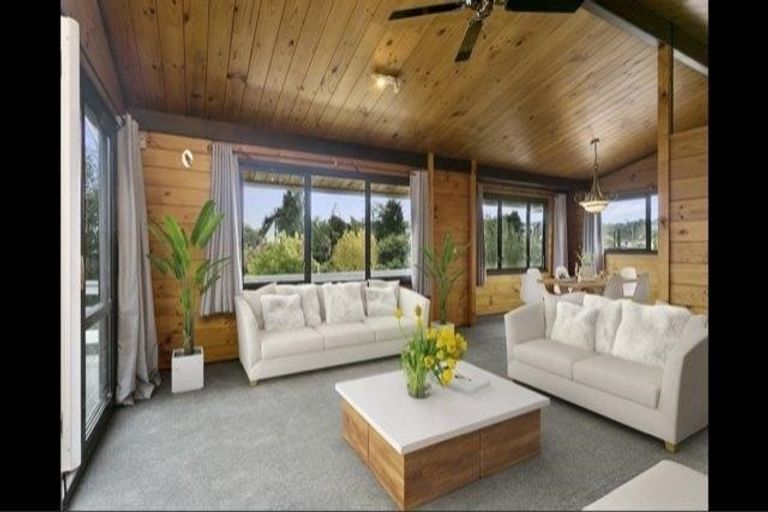 Photo of property in 73 Hyde Avenue, Richmond Heights, Taupo, 3330