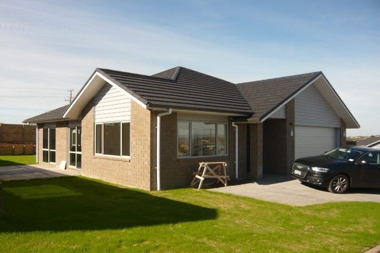 Photo of property in 43 Longbow Terrace, Flagstaff, Hamilton, 3210