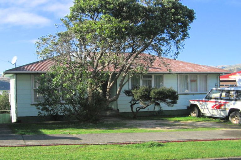 Photo of property in 8 Waiho Terrace, Elsdon, Porirua, 5022