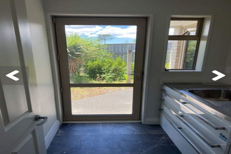 Photo of property in 4 Norglen Lane, Riverhead, 0820