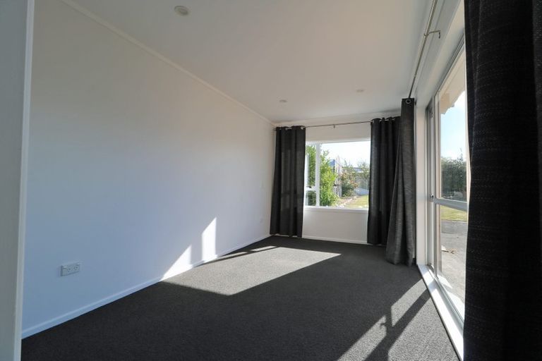 Photo of property in 3 Orlando Street, Stratford, 4332