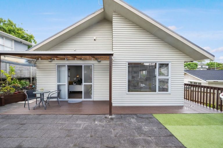 Photo of property in 42b Rodney Street, Howick, Auckland, 2014