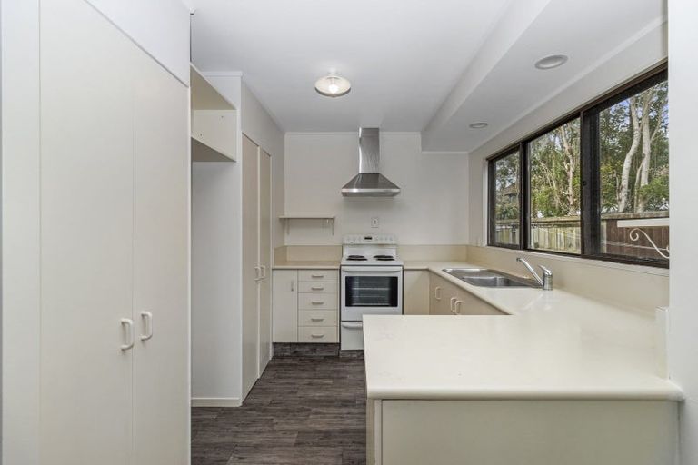 Photo of property in 150a Masters Avenue, Silverdale, Hamilton, 3216