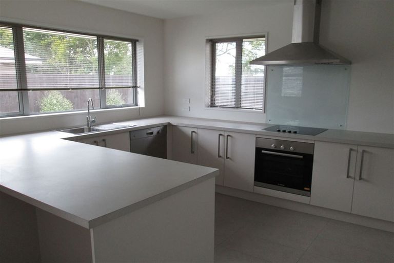 Photo of property in 72 Mcmahon Drive, Aidanfield, Christchurch, 8025