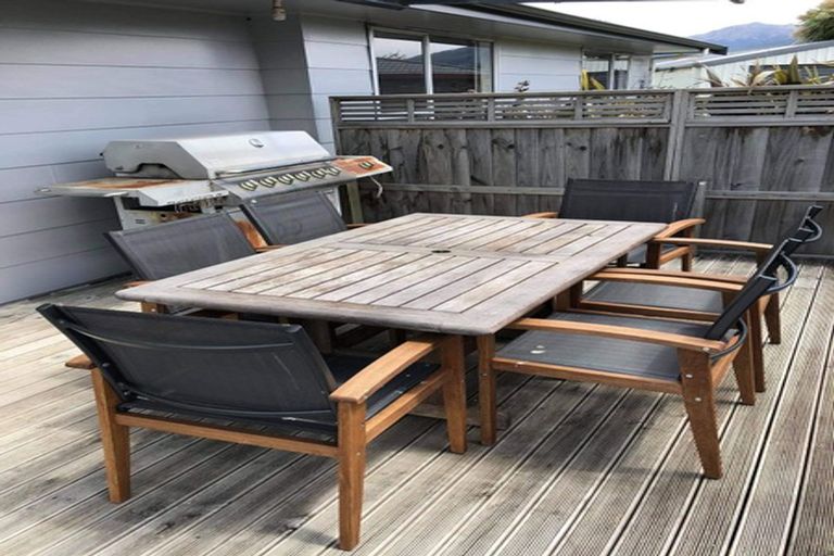 Photo of property in 6 Melland Place, Te Anau, 9600