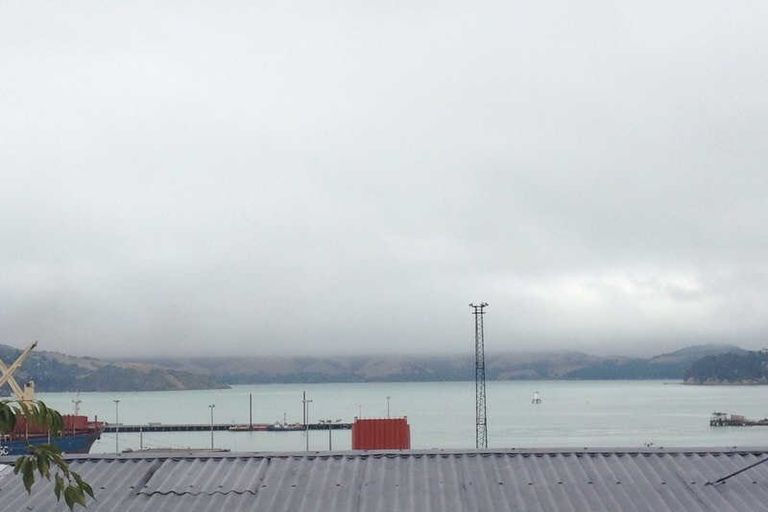 Photo of property in 24 Canterbury Street, Lyttelton, 8082