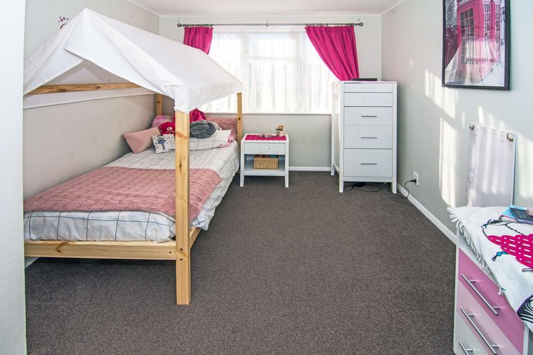 Photo of property in 25 Solway Street, Solway, Masterton, 5810