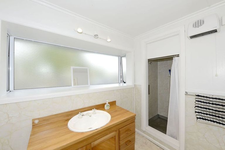 Photo of property in 21 Hanrahan Street, Upper Riccarton, Christchurch, 8041