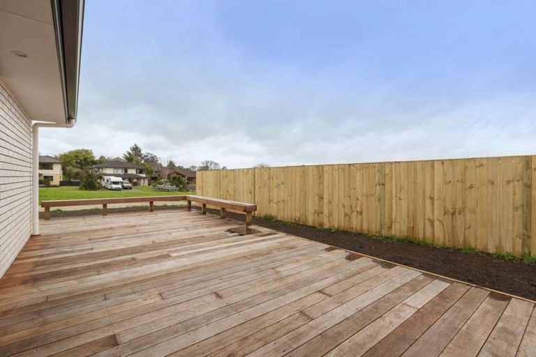 Photo of property in 22 Reidy Place, Pukekohe, 2120