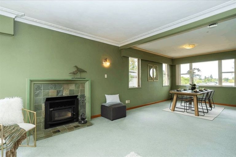 Photo of property in 6 Windsor Road, Maeroa, Hamilton, 3200