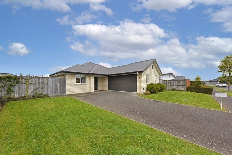 Photo of property in 20 Graycliffe Street, Halswell, Christchurch, 8025