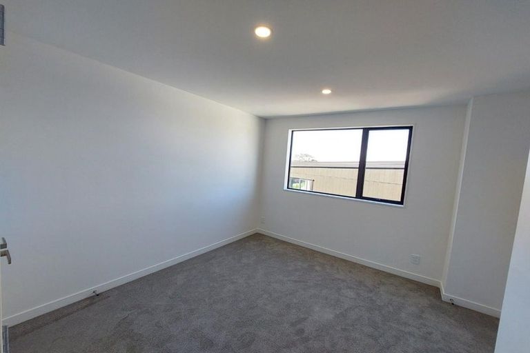 Photo of property in 11/72 Alfriston Road, Manurewa East, Auckland, 2102