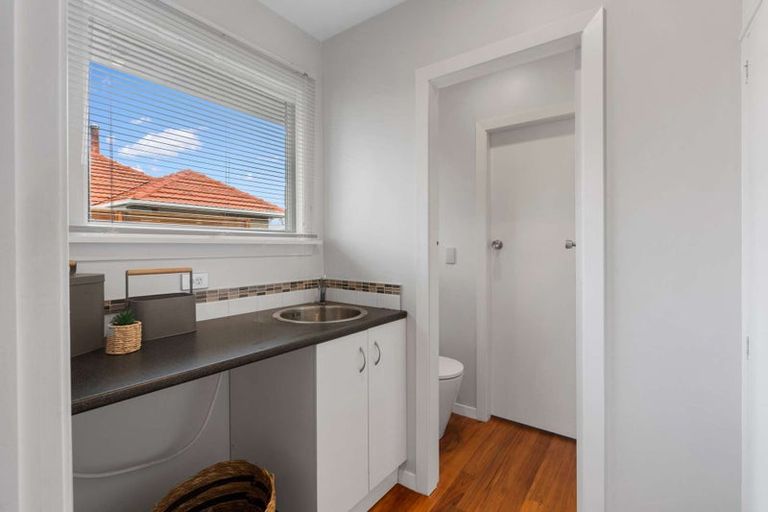 Photo of property in 27 Santa Rosa Avenue, Halswell, Christchurch, 8025