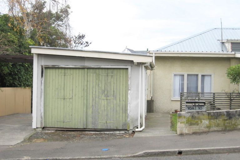 Photo of property in 10a Napier Terrace, Hospital Hill, Napier, 4110