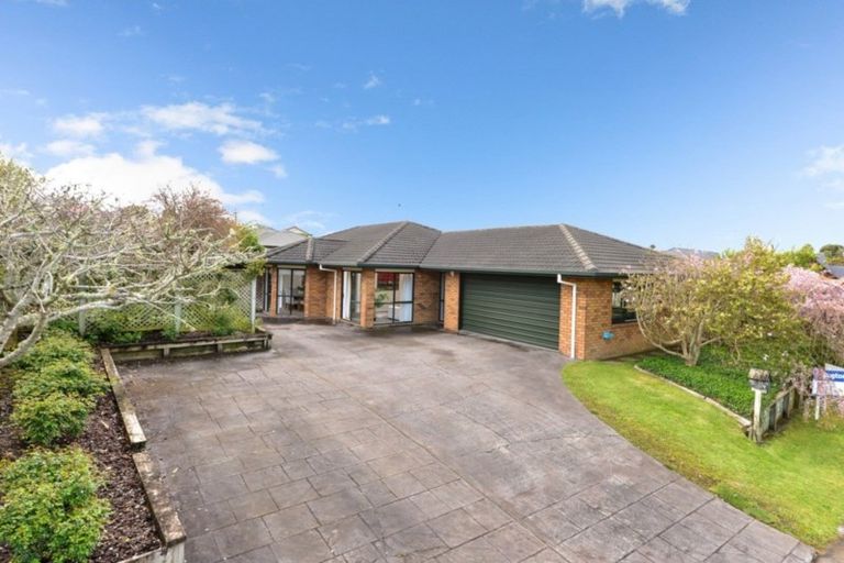 Photo of property in 68 Ayrshire Drive, Grandview Heights, Hamilton, 3200