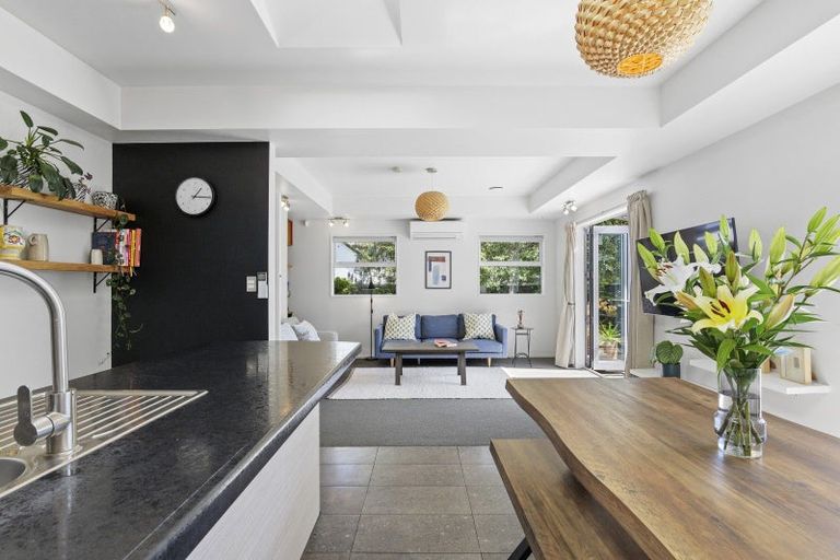 Photo of property in 35 London Street, Richmond, Christchurch, 8013