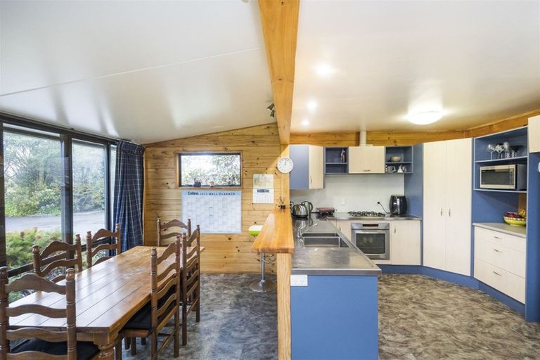 Photo of property in 9 Wanganui Road, Marton, 4710