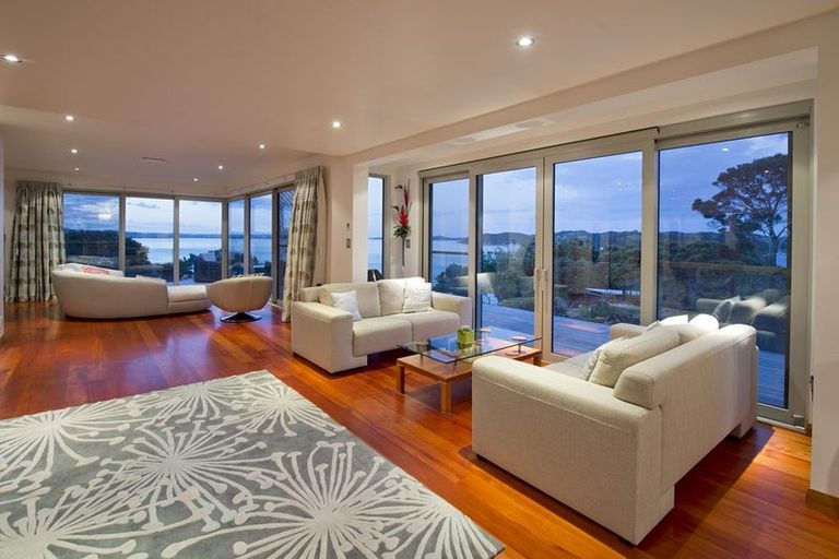 Photo of property in 18b Kaha Place, Russell, 0272