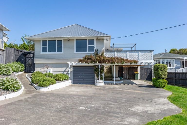 Photo of property in 31 Kawiu Road, Levin, 5510