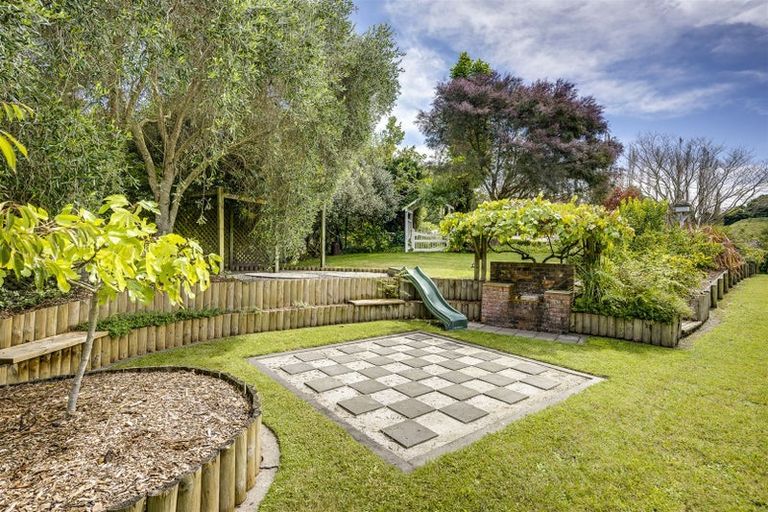 Photo of property in 58 Nilgiri Road, Poraiti, Napier, 4182