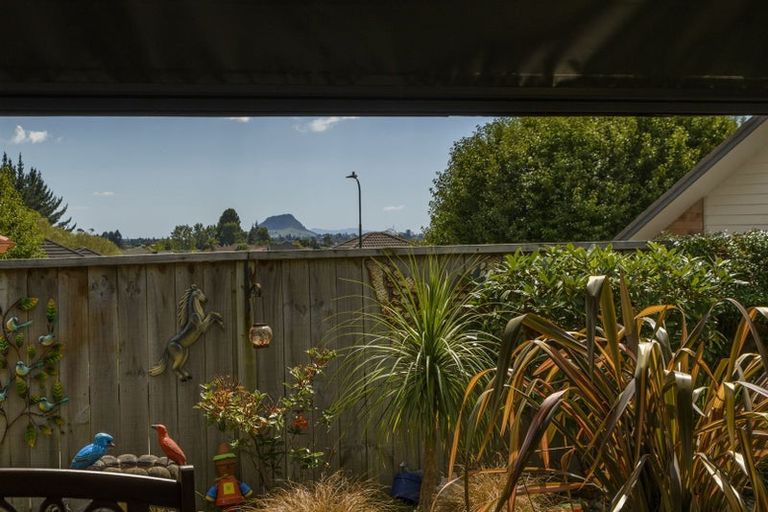Photo of property in 6 Damien Place, Ohauiti, Tauranga, 3112
