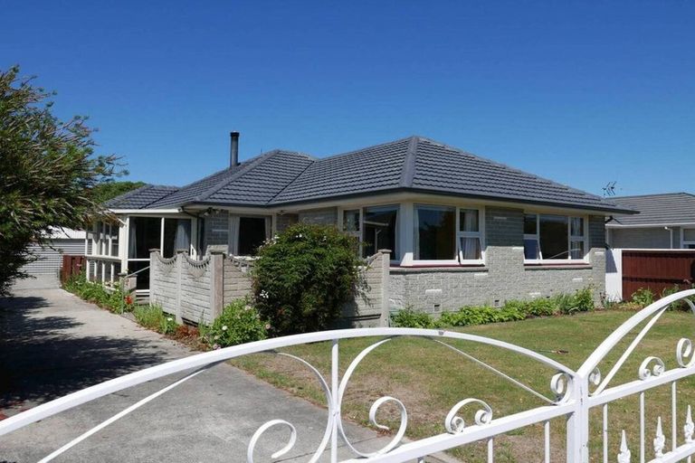 Photo of property in 20 Monowai Crescent, North New Brighton, Christchurch, 8083