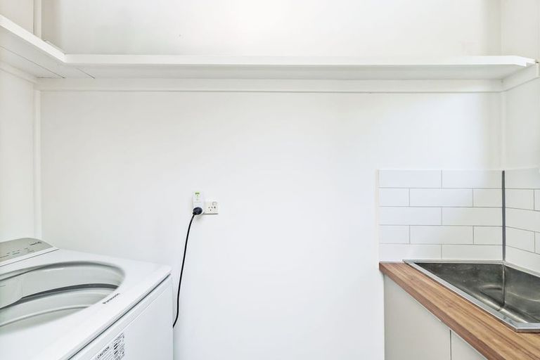 Photo of property in 8 Coleman Place, Darfield, 7510