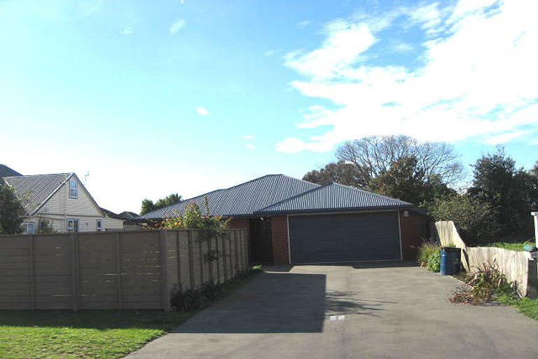 Photo of property in 66 Bryndwr Road, Bryndwr, Christchurch, 8052