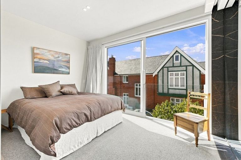 Photo of property in 3/130 Office Road, Merivale, Christchurch, 8014