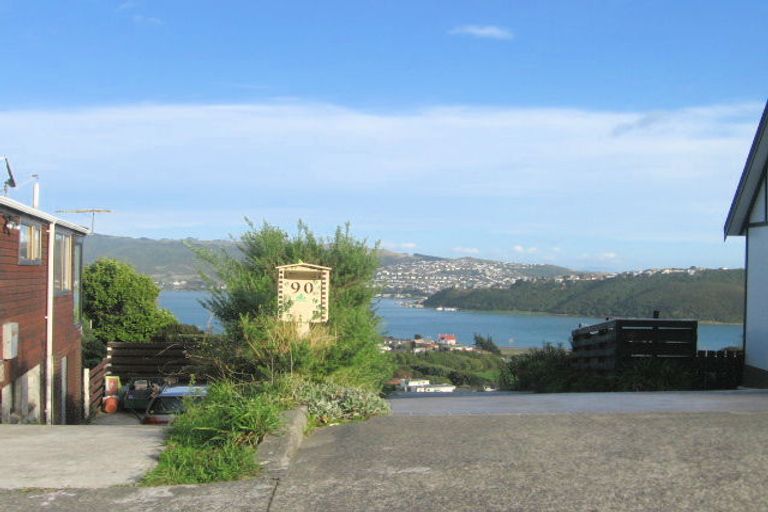 Photo of property in 90 Eskdale Road, Papakowhai, Porirua, 5024