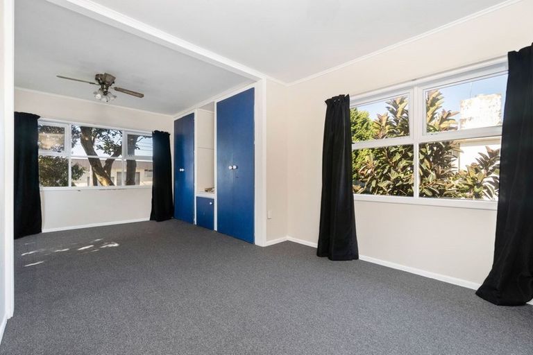 Photo of property in 154 Hepburn Road, Glendene, Auckland, 0602
