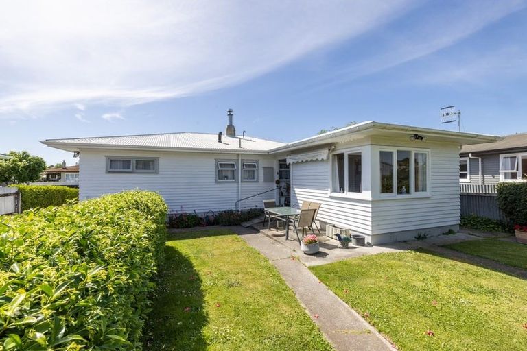 Photo of property in 5 Tasman Street, Havelock North, 4130