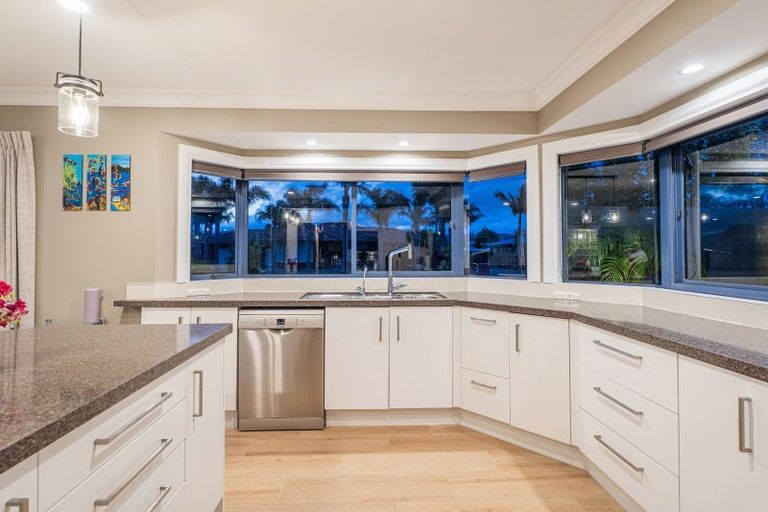 Photo of property in 46 Springbok Avenue, Whitianga, 3510