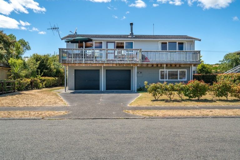 Photo of property in 9 Mahuta Road, Waitahanui, Taupo, 3378
