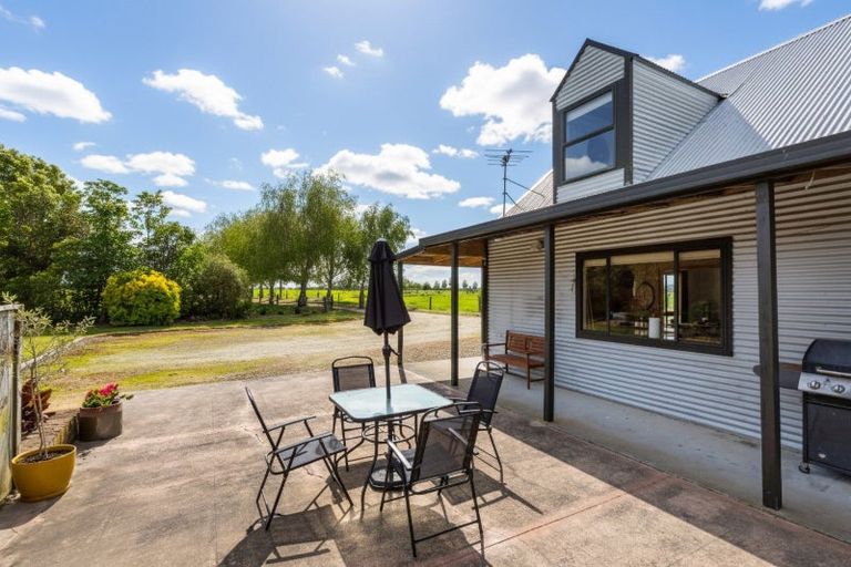 Photo of property in 252 East Taratahi Road, East Taratahi, Masterton, 5887